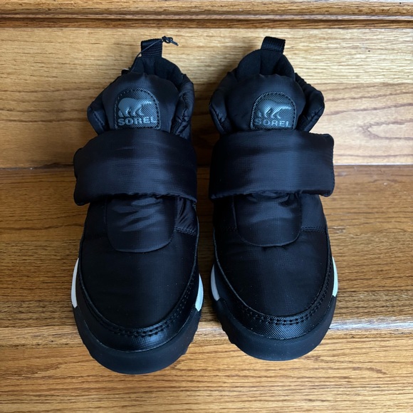 NWT Sorel ONA RMX Puffy Strap Waterproof Boot in Black size 8 - Picture 4 of 7